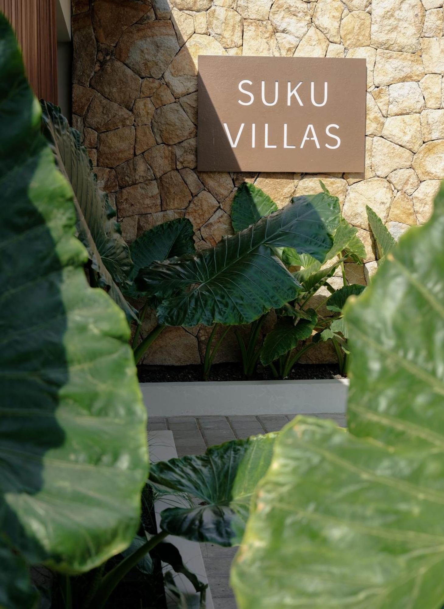 Suku Lifestyle Hotel & Villas Selong Belanak Luaran gambar
